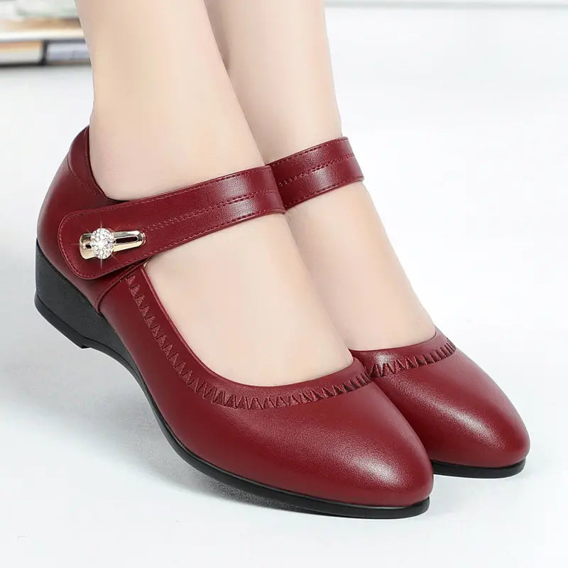 Solene Mary Jane Wedge
