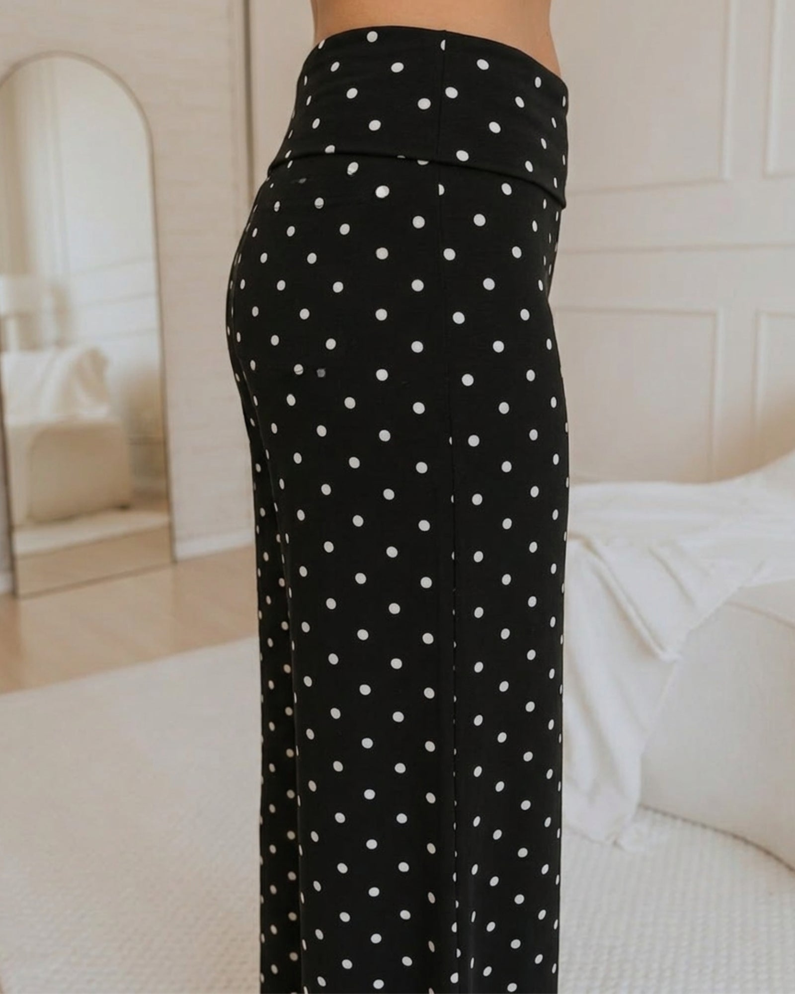 Sable Spot Fold Trouser