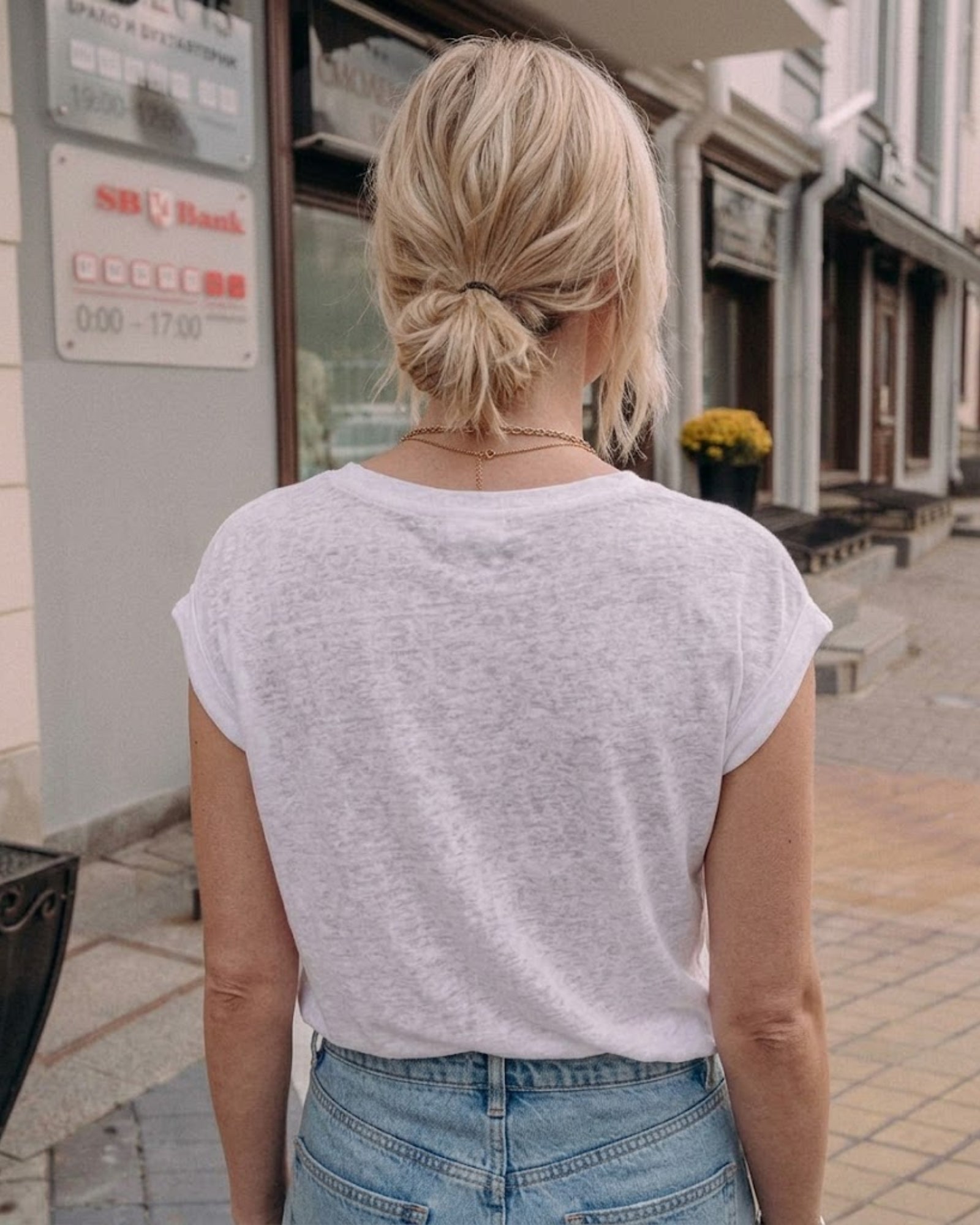 Lena V-Neck Cap Sleeve Top