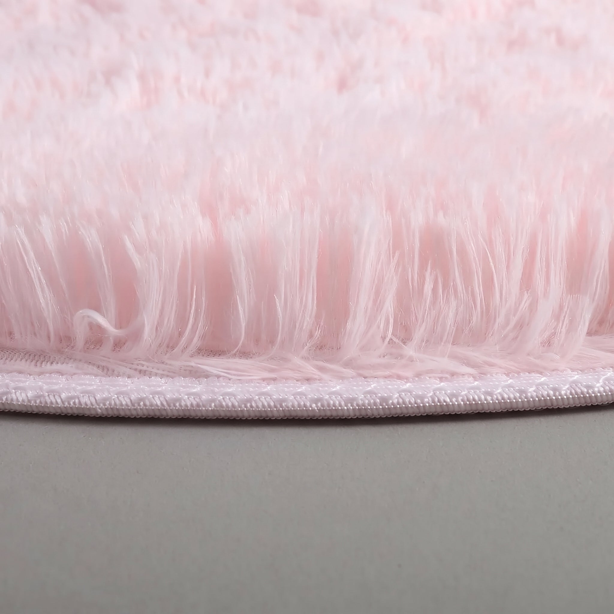 Fluffy Round Rug